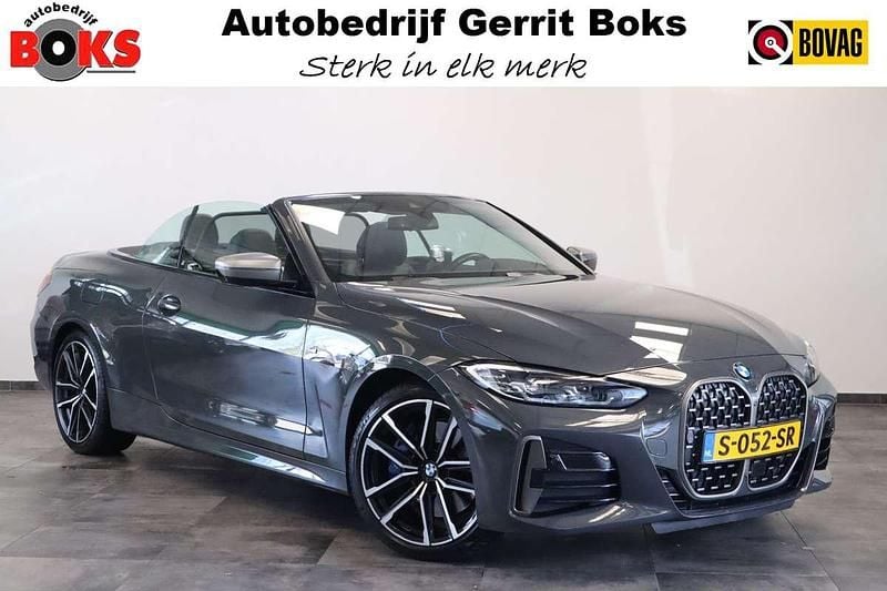Grijs, metallic lak Gebruikt 2021 BMW M440 Executive Sedan | € 62.949 (Eerlijke prijs) - Afbeelding 1/3