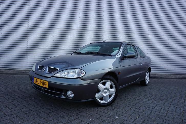 Occasion 2002 Renault Mégane II Sportway Coupé | € 1.150 (Eerlijke prijs) - Afbeelding 1/4