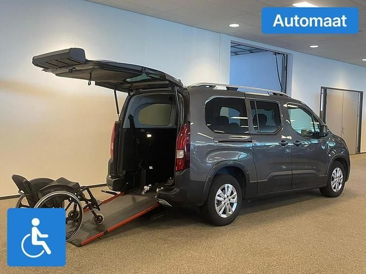 Occasion Peugeot Rifter 131 PK (96 kW) 2022 Grijs MPV