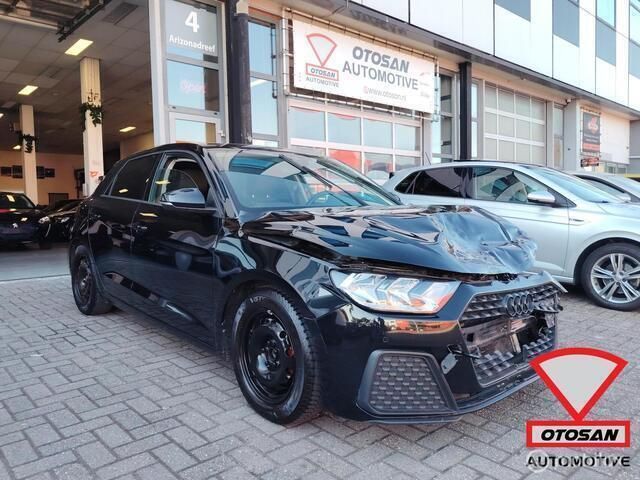 Zwart Gebruikt 2019 Audi A1 Sportback Hatchback | € 5.999 - Afbeelding 1/4