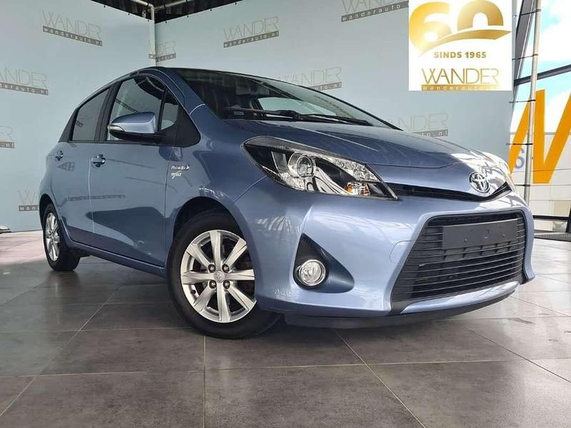 Blauw Gebruikt 2014 Toyota Yaris Hybrid Hatchback | € 11.900 (Eerlijke prijs) - Afbeelding 1/4