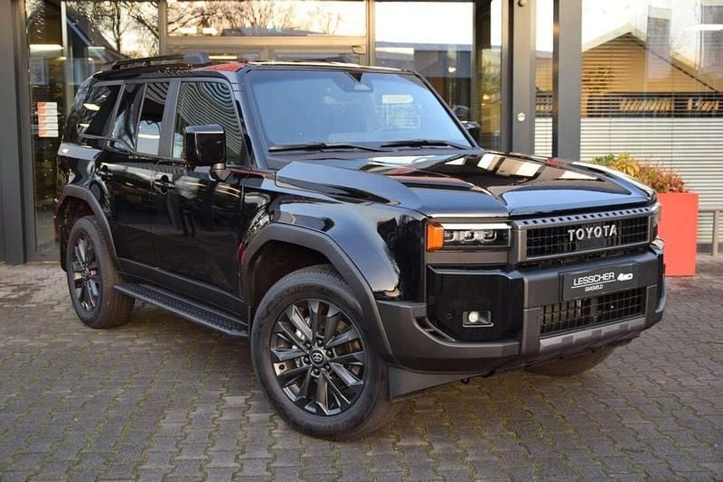 Zwart Gebruikt 2024 Toyota Land Cruiser SUV | € 105.869 - Afbeelding 1/4