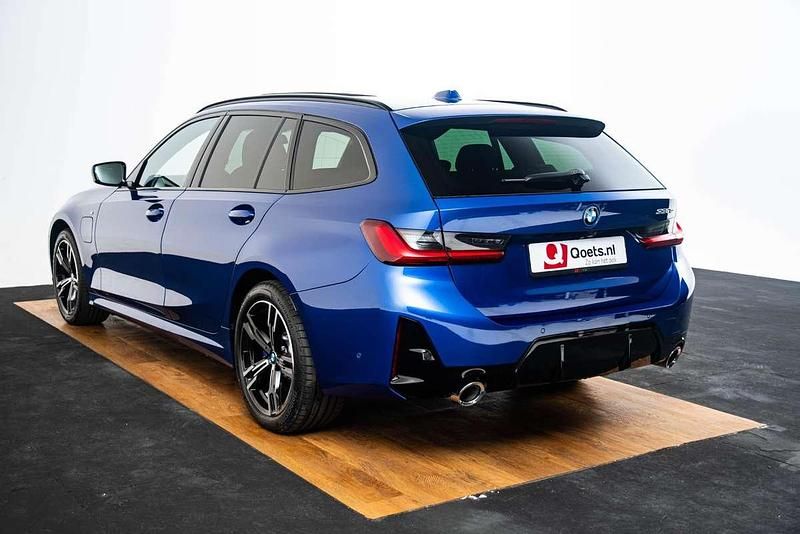 Occasion BMW 330e M Sport 292 PK (214 kW) 2025 Blauw Stationwagen