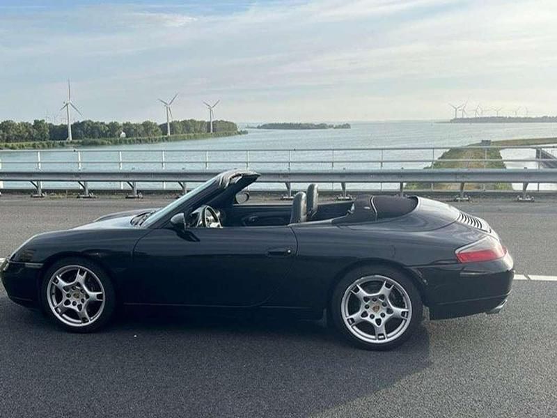 Zwart Gebruikt 2001 Porsche 911 Carrera Cabriolet Cabriolet | € 23.950 - Afbeelding 1/3