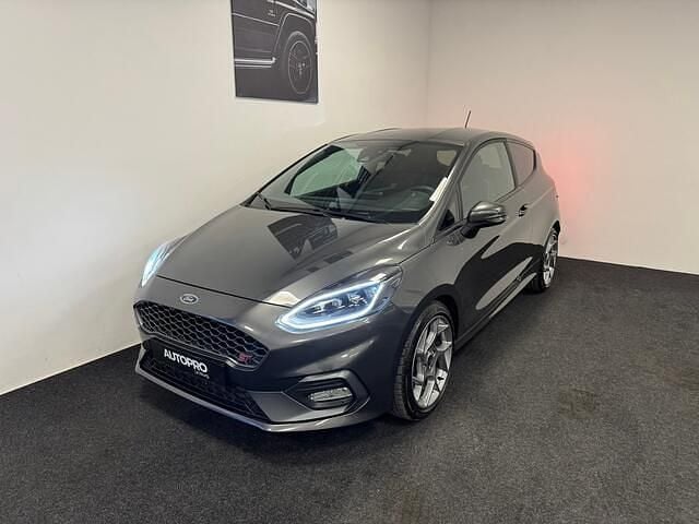 Occasion Ford Fiesta ST 200 PK (147 kW) 2018 Grijs Hatchback