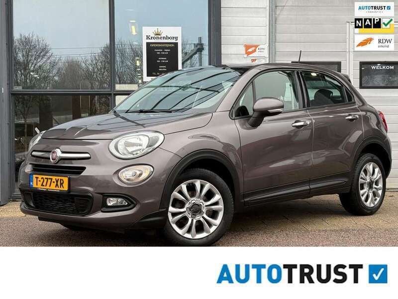 Bruin, metallic lak Gebruikt 2015 Fiat 500X Lounge SUV | € 11.750 (Eerlijke prijs) - Afbeelding 1/4