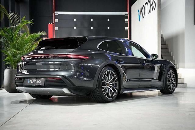 Occasion Porsche Taycan Cross Turismo 300 kW (408 PK) 2021 Grijs Sedan
