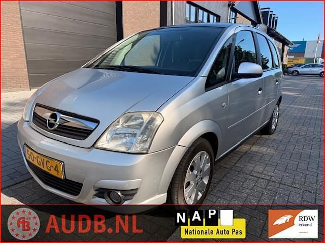 Grijs Gebruikt 2008 Opel Meriva Sport MPV | € 1.495 (Eerlijke prijs) - Afbeelding 1/4