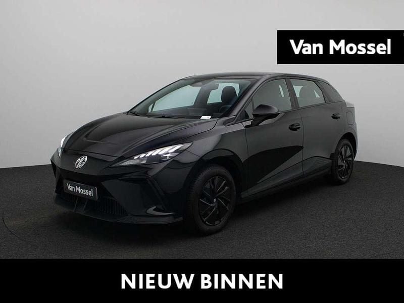 Zwart Gebruikt 2023 MG MG4 EV Hatchback | € 19.995 (Eerlijke prijs) - Afbeelding 1/3