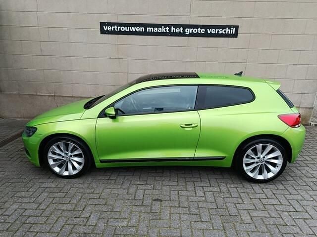 Groen Gebruikt 2009 VW Scirocco Highline Coupé | € 11.400 - Afbeelding 1/4