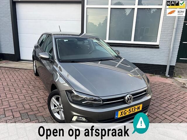 Grijs Gebruikt 2019 VW Polo Comfortline Hatchback | € 11.450 (Goede deal) - Afbeelding 1/4