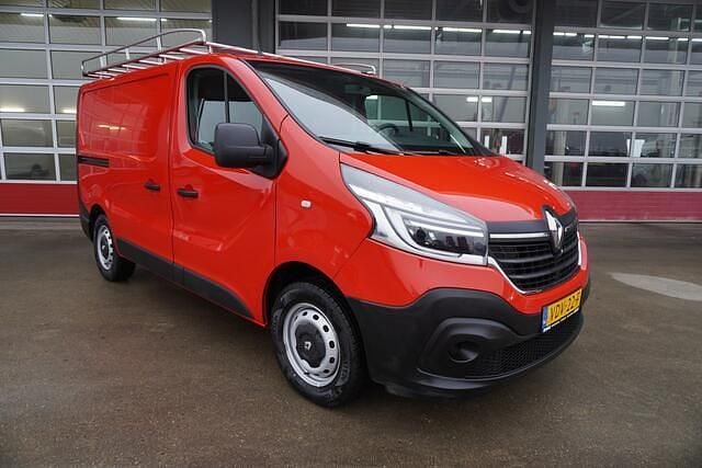 Rood Gebruikt 2020 Renault Trafic Komfort Van | € 12.950 (Super prijs) - Afbeelding 1/4