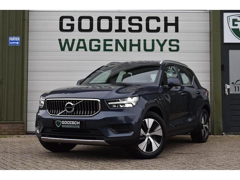 Blauw Gebruikt 2022 Volvo XC40 SUV | € 23.700 (Super prijs) - Afbeelding 1/4