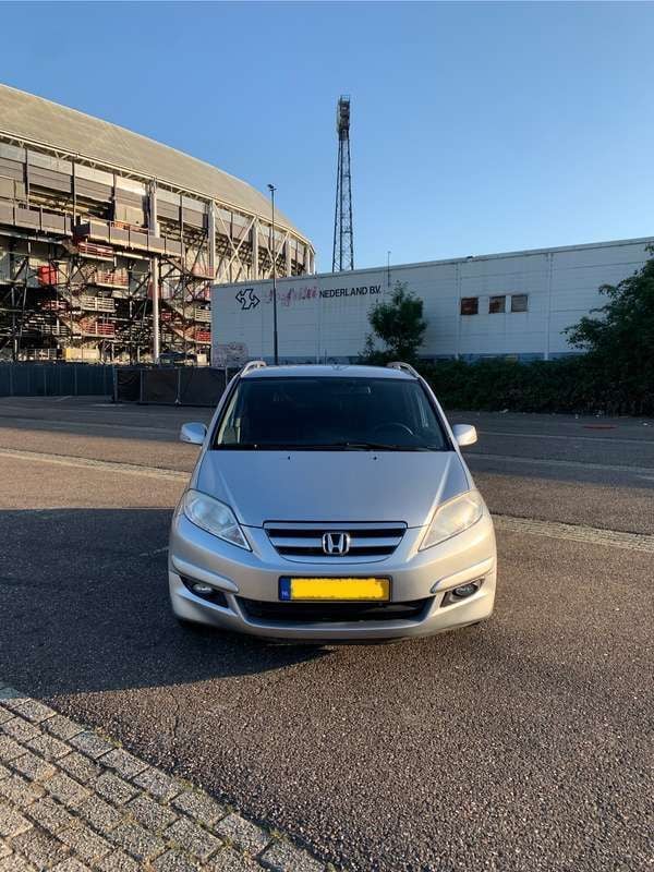 Gebruikt 2006 Honda FR-V Comfort MPV | € 3.250 - Afbeelding 1/4