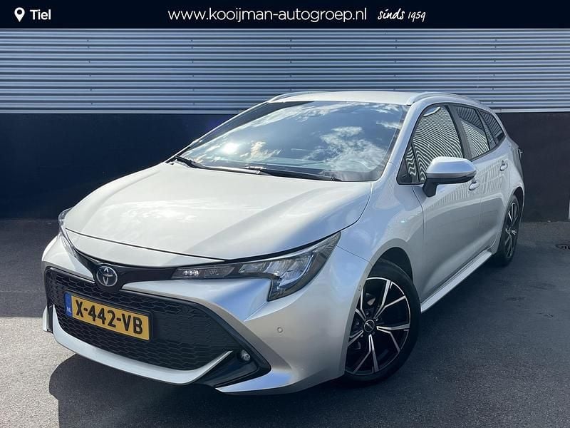 Occasion Toyota Corolla Limited 123 PK (90 kW) 2022 Grijs Stationwagen