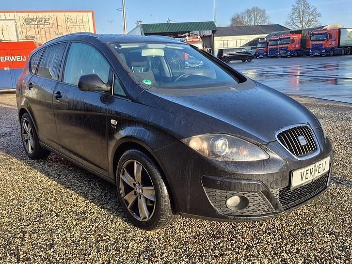Occasion Seat Altea XL 160 PK (117 kW) 2010 Zwart (metallic) MPV