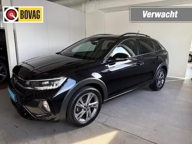 Zwart Occasion 2022 VW Taigo R-line SUV | € 24.450 (Eerlijke prijs) - Afbeelding 1/4