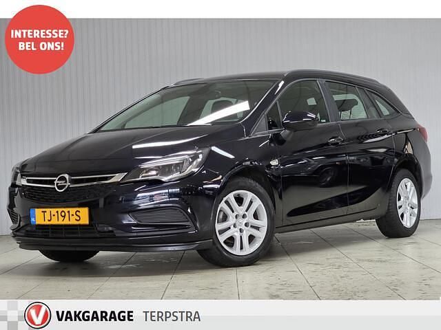 Blauw Gebruikt 2018 Opel Astra Edition Stationwagen | € 9.995 (Goede deal) - Afbeelding 1/4