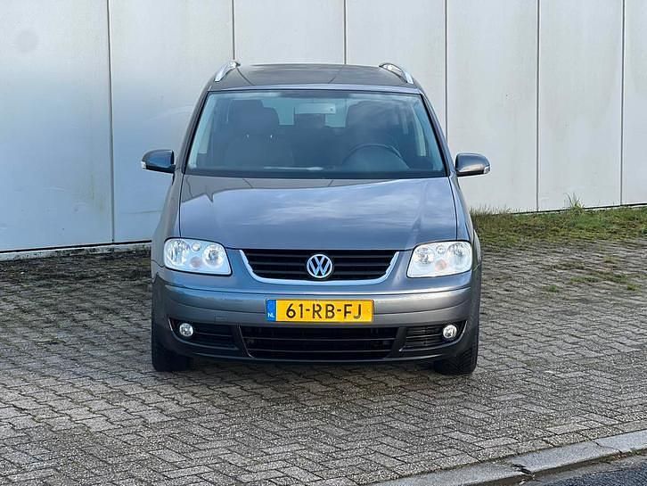 Gebruikt 2005 VW Touran MPV | € 2.999 (Eerlijke prijs) - Afbeelding 1/4