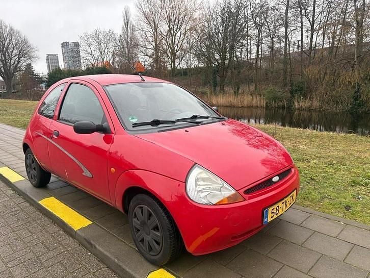 Occasion Ford Ka Futura 60 PK (44 kW) 2006 Rood Hatchback