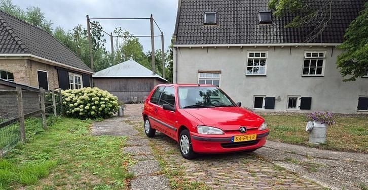Gebruikt 2000 Peugeot 106 Hatchback | € 2.950 (Iets duurder) - Afbeelding 1/1