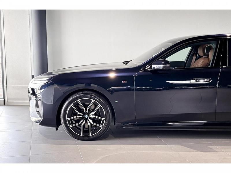 Occasion BMW i7 Comfort Edition 400 kW (544 PK) 2024 M carbonschwarz Sedan