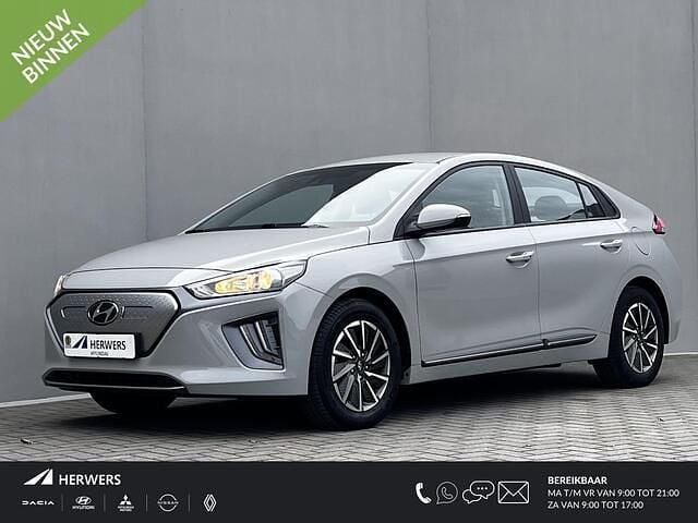 Grijs Gebruikt 2022 Hyundai Ioniq 6 Comfort Sedan | € 19.985 (Super prijs) - Afbeelding 1/4