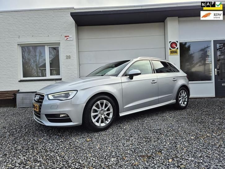 Occasion Audi A3 110 PK (80 kW) 2013 Grijs Hatchback