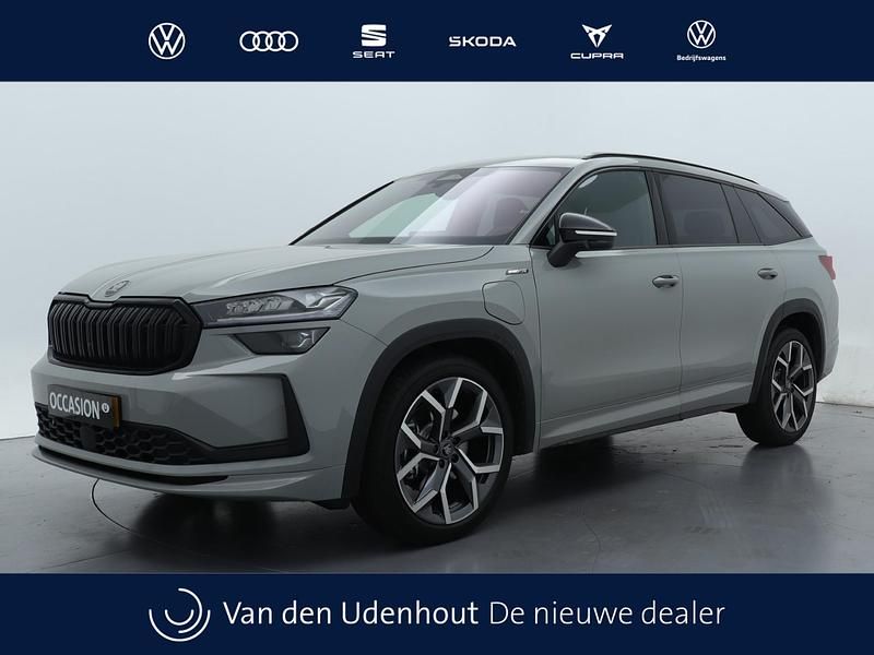 Grijs Gebruikt 2025 Skoda Kodiaq Business Line SUV | € 54.950 - Afbeelding 1/4