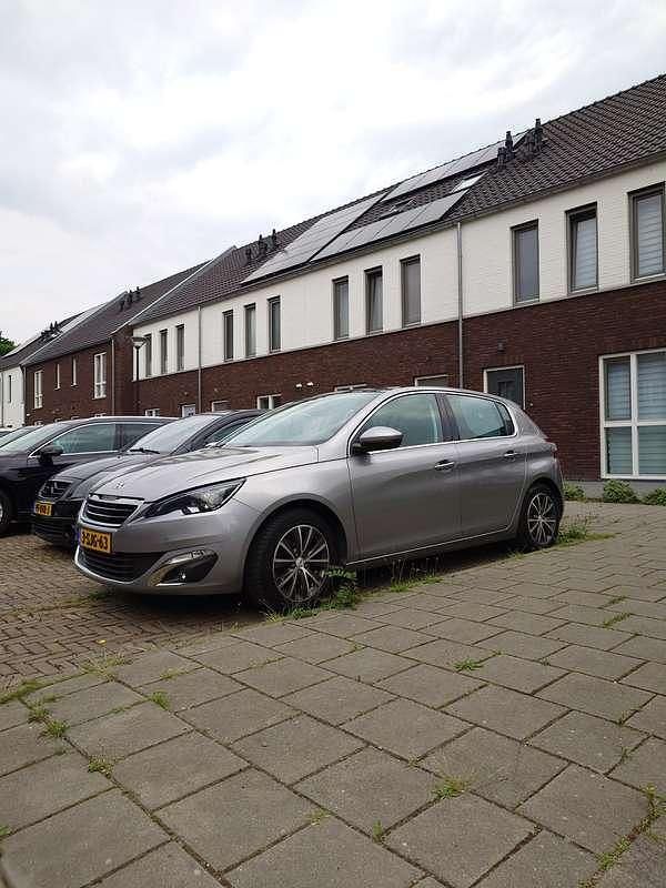 Occasion 2013 Peugeot 308 Hatchback | € 6.000 (Eerlijke prijs) - Afbeelding 1/4