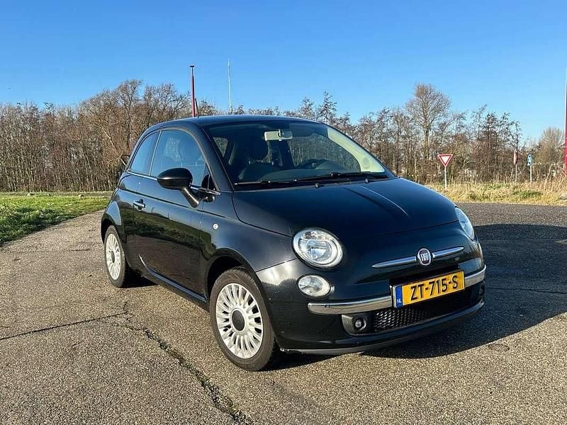 Zwart Occasion 2012 Fiat 500 Lounge Hatchback | € 4.999 (Goede deal) - Afbeelding 1/4