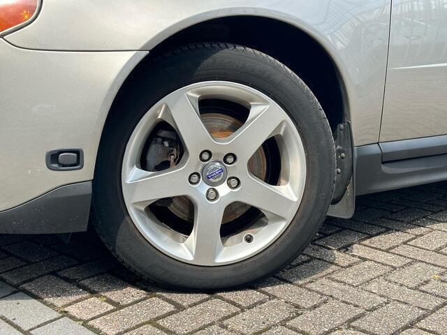 Occasion Volvo V70 Momentum 146 PK (107 kW) 2009 Beige Stationwagen