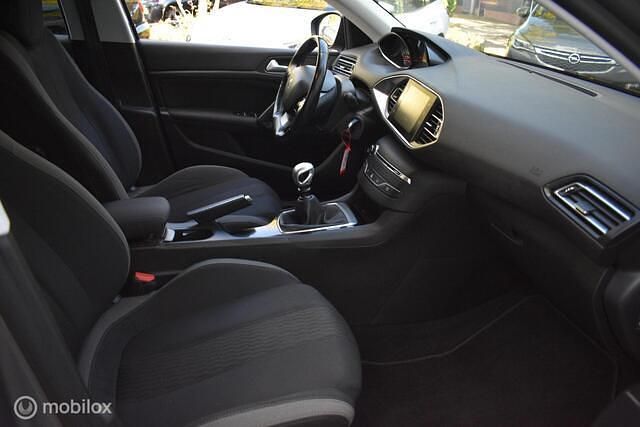 Occasion Peugeot 308 Allure 120 PK (88 kW) 2016 Grijs Hatchback