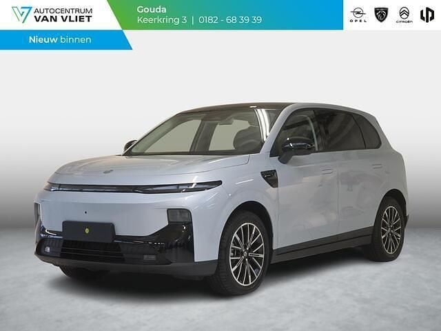 Nieuw Leapmotor B10 160 kW (218 PK) 2025 Blauw SUV