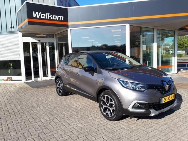 Grijs, metallic lak Gebruikt 2019 Renault Captur Intens SUV | € 18.950 (Iets duurder) - Afbeelding 1/4
