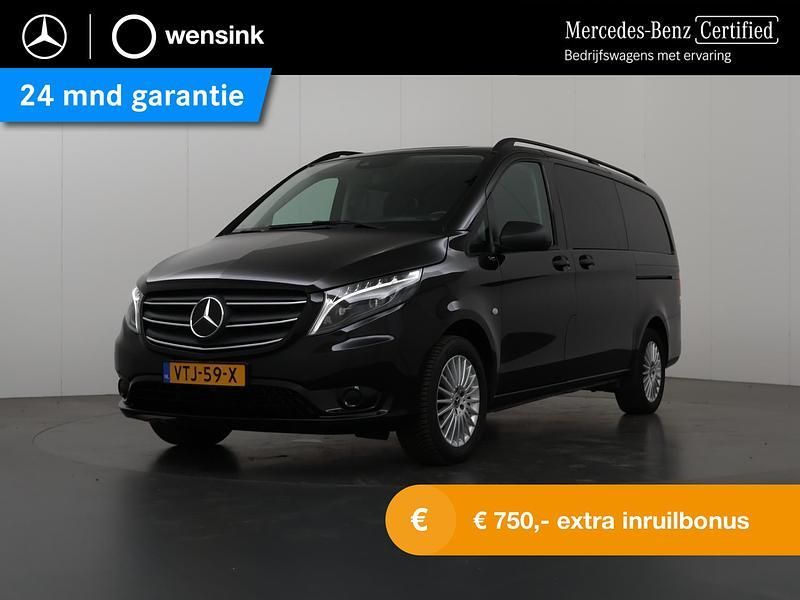 Zwart Gebruikt 2023 Mercedes Vito MPV | € 39.950 (Duur) - Afbeelding 1/4