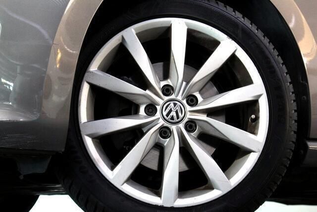 Occasion VW Golf Sportsvan Highline 126 PK (92 kW) 2015 Beige MPV