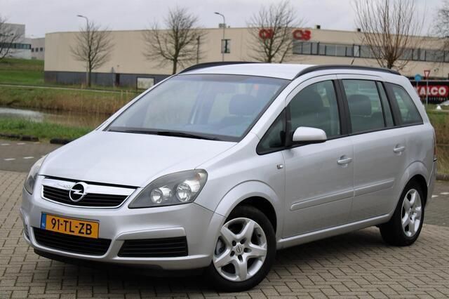 Grijs Gebruikt 2006 Opel Zafira Enjoy MPV | € 3.499 (Iets duurder) - Afbeelding 1/4