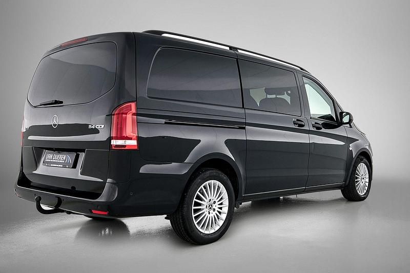 Occasion Mercedes Vito 136 PK (100 kW) 2021 Zwart Van