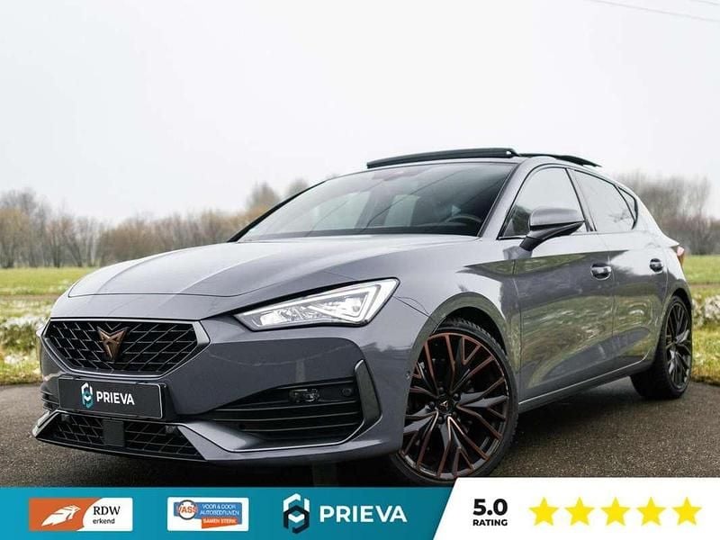 Grijs Occasion 2023 Cupra Leon VZ3 | € 34.995 (Eerlijke prijs) - Afbeelding 1/4