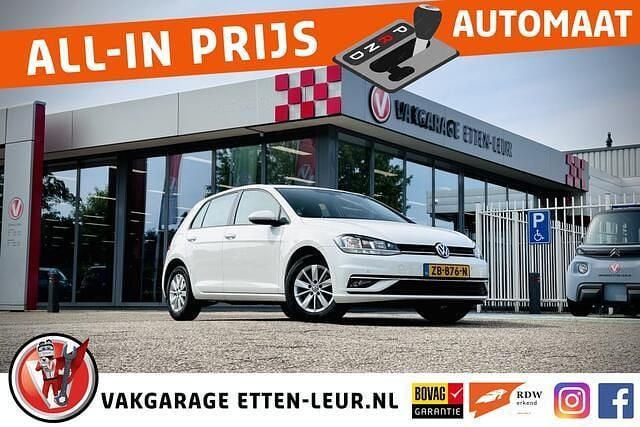 Wit Occasion 2018 VW Golf VII Comfortline Hatchback | € 17.485 (Eerlijke prijs) - Afbeelding 1/4