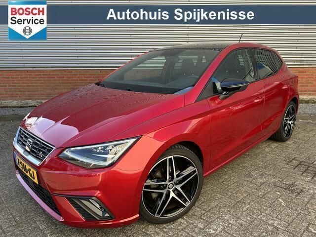 Rood, metallic lak Gebruikt 2020 Seat Ibiza Beats Hatchback | € 20.950 (Eerlijke prijs) - Afbeelding 1/4