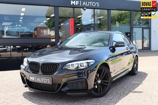 Zwart Gebruikt 2018 BMW 218 Executive Coupé | € 22.950 (Iets duurder) - Afbeelding 1/4