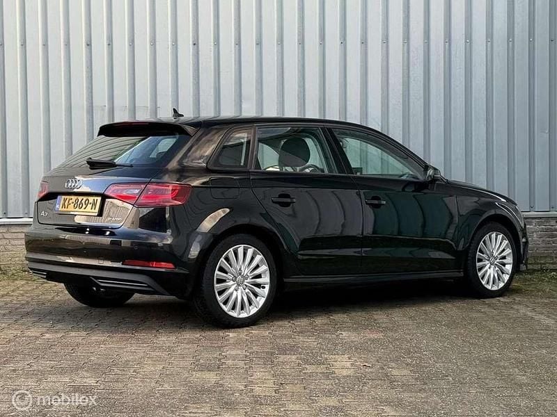 Occasion Audi A3 Sportback e-tron 150 PK (110 kW) 2015 Zwart Hatchback