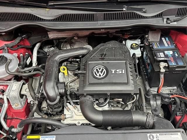 Occasion VW Golf Sportsvan Comfortline 116 PK (85 kW) 2016 Rood MPV
