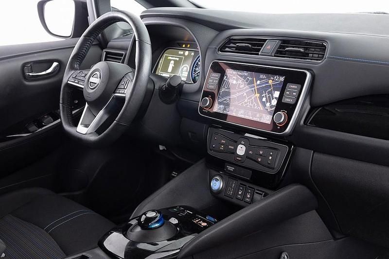 Occasion Nissan Leaf N-Connecta 160 kW (218 PK) 2023 Zwart Hatchback