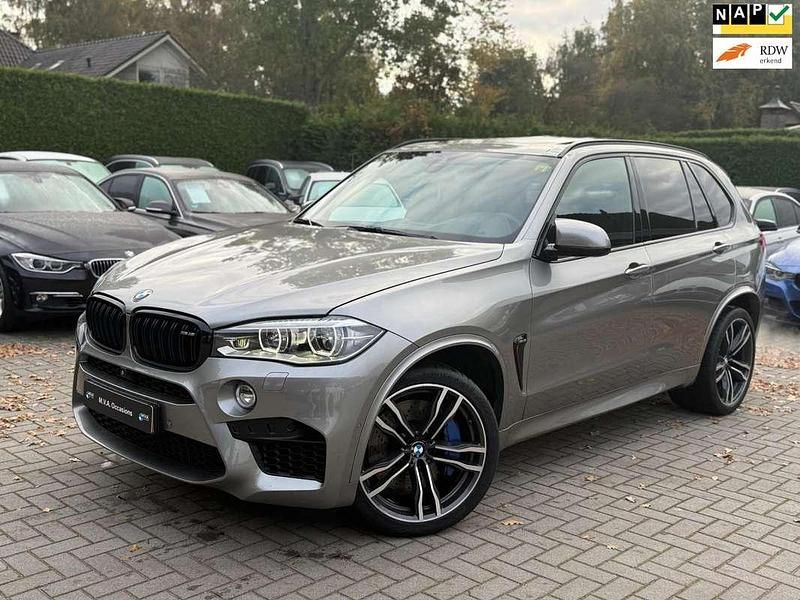 Grijs Gebruikt 2015 BMW X5 M SUV | € 49.950 (Iets duurder) - Afbeelding 1/4
