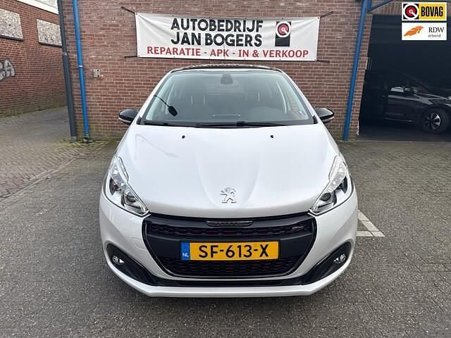 Occasion Peugeot 208 GT-line 110 PK (80 kW) 2018 Wit Hatchback