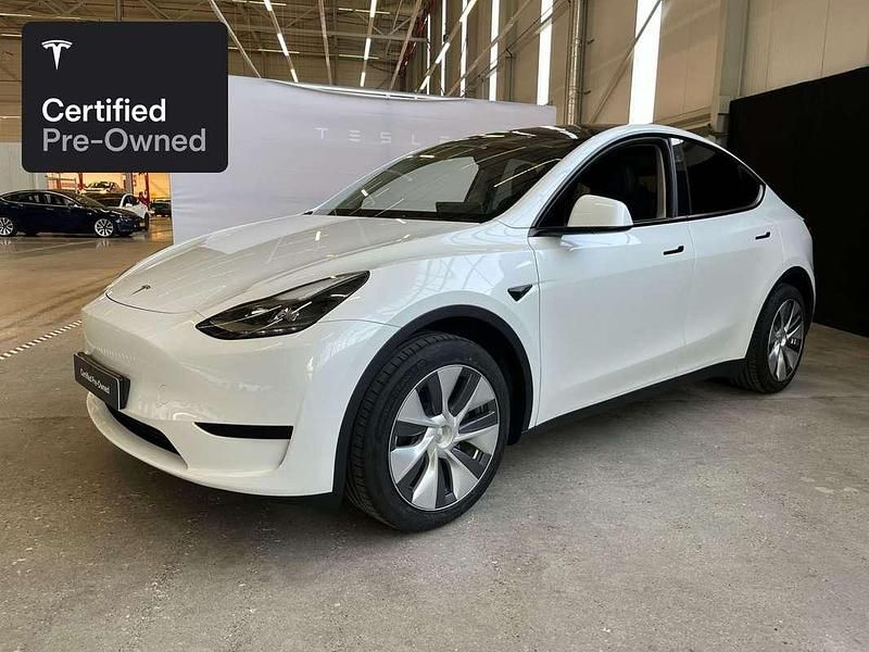 Wit Gebruikt 2024 Tesla Model Y RWD SUV | € 36.600 (Goede deal) - Afbeelding 1/4