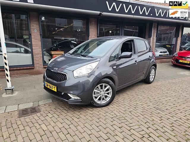Grijs Gebruikt 2015 Kia Venga Plus Hatchback | € 9.750 (Eerlijke prijs) - Afbeelding 1/4